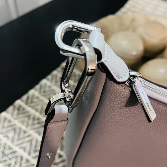 Kate Spade Elegant Gray Shoulder Bag - Picture 3 of 6